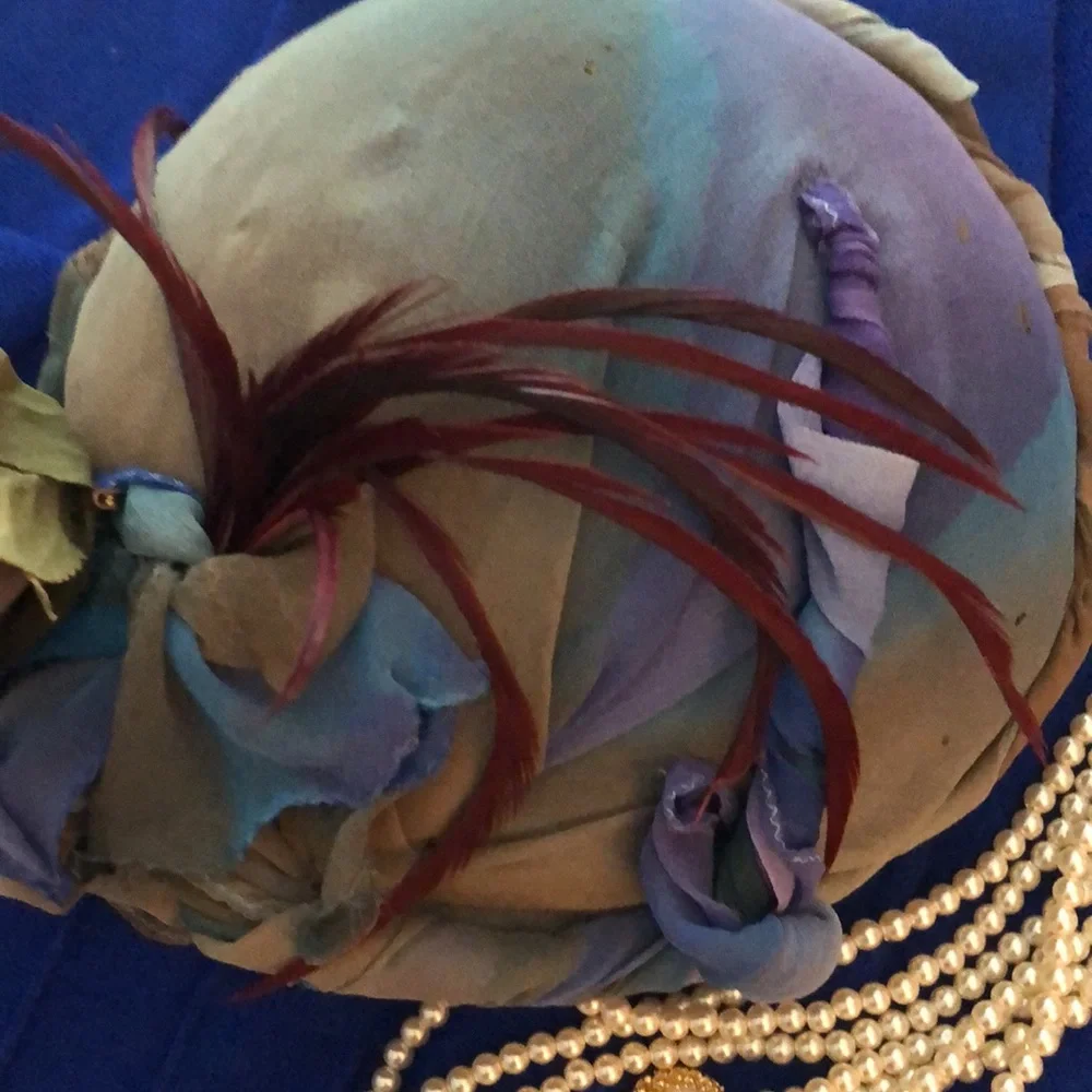 Vintage… Elegant Floral & Feather Hat